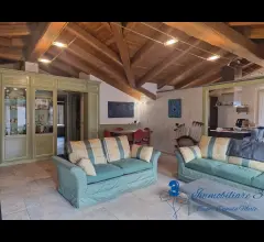 Appartamenti in Vendita - Porzione di villa con terrazza giardino e piscina condominiale a garlenda golf