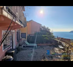 Appartamenti in Vendita - Casa semi-indipendente, terrazza vista mare a alassio-solva