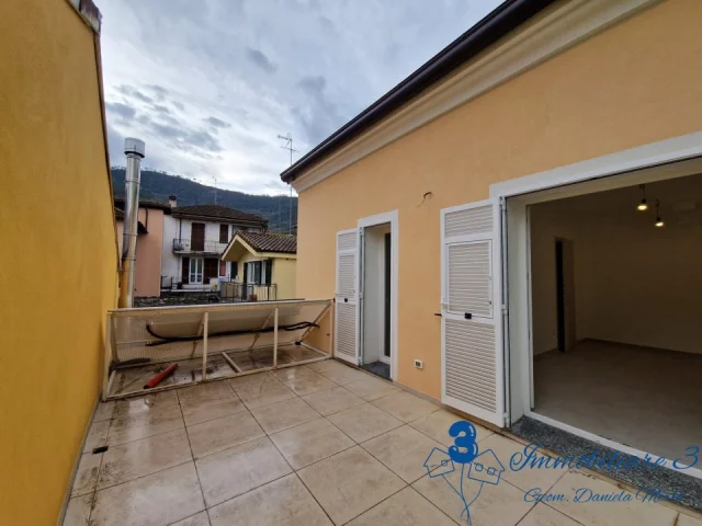 Appartamenti in Vendita - Alloggio indipendente nuovo, terrazza in centro a villanova