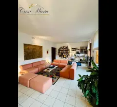 Appartamenti in Vendita - Piano alto nuda proprietÀ a pochi passi da piazza vittorio