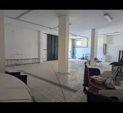 Appartamenti in Vendita - Garage autorimessa a torre annunziata