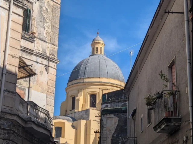 Appartamenti in Vendita - Appartamento con terrazzo vicino la chiesa del carmine