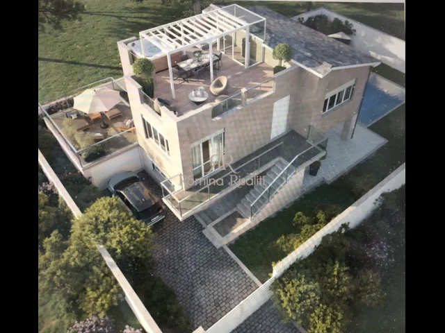 Appartamenti in Vendita - A due passi dal mare villa indipendente su quattro lati