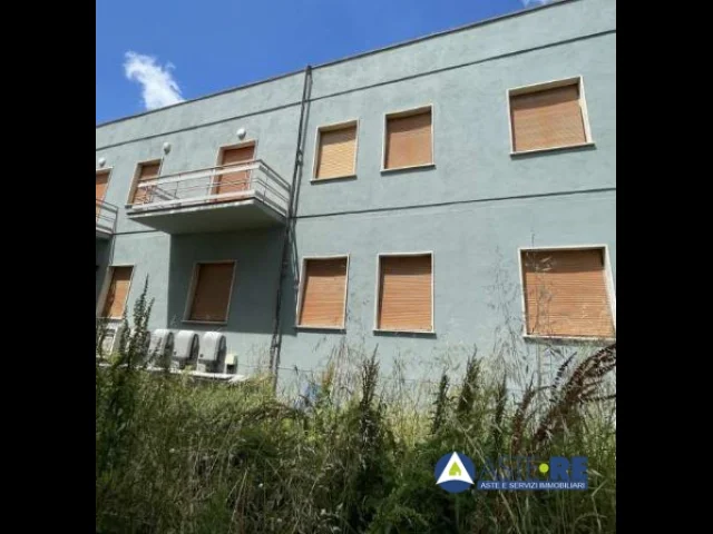 Appartamenti in Vendita - Compendio artigianale - via del marginone 649