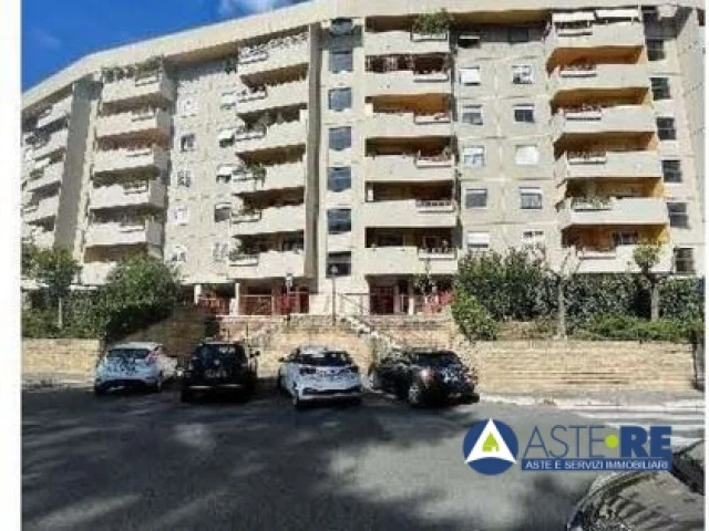 Roma_appartamento viale lina cavalieri, 94,