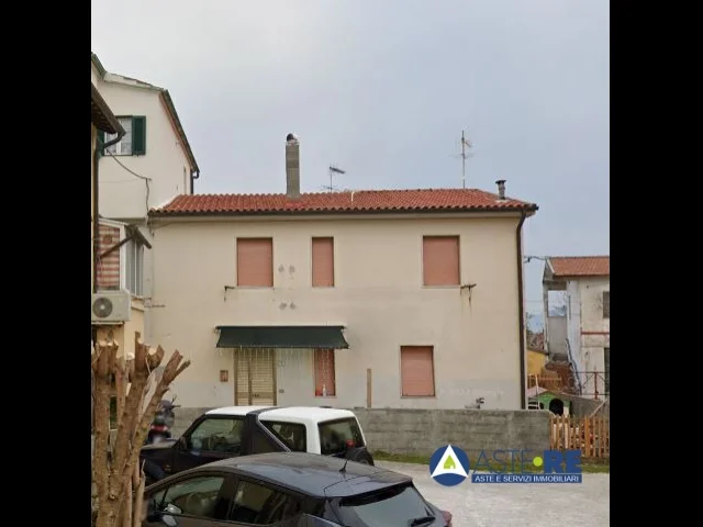 Appartamenti in Vendita - Appartamento - via palestro, 3
