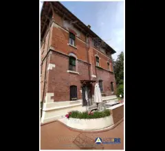 Rimini_riviera romagnola_	piena proprietà di porzioni di fabbricato urbano ad uso civile