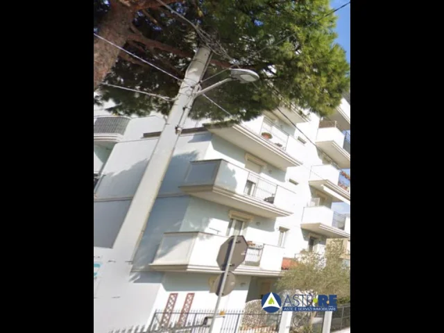 Appartamenti in Vendita - Rimini_appartamento ad uso di civile abitazione sito  via neri da rimini n°40
