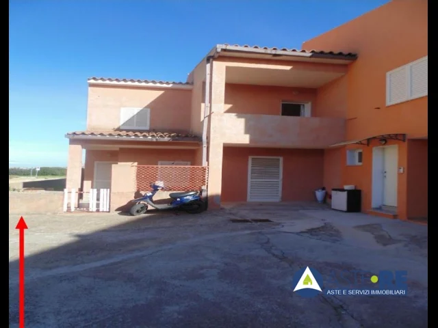 Appartamenti in Vendita - Sardegna_ palau_sassari_vista mare_ terra tetto con ampio giardino