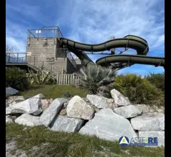 Appartamenti in Vendita - Edifici a destinazione particolare - viale del tirreno 44/b