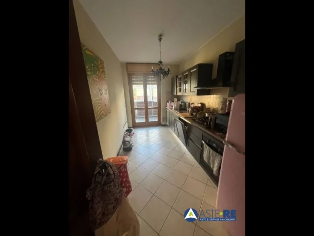 Appartamenti in Vendita - Bologna_piena proprietà di porzione di fabbricato a destinazione residenziale