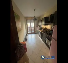 Appartamenti in Vendita - Bologna_piena proprietà di porzione di fabbricato a destinazione residenziale