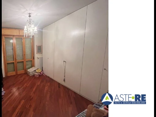 Appartamenti in Vendita - Bologna_piena proprietà di porzione di fabbricato a destinazione residenziale