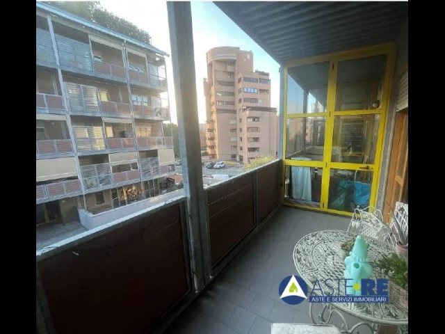 Appartamenti in Vendita - Bologna_piena proprietà di porzione di fabbricato a destinazione residenziale