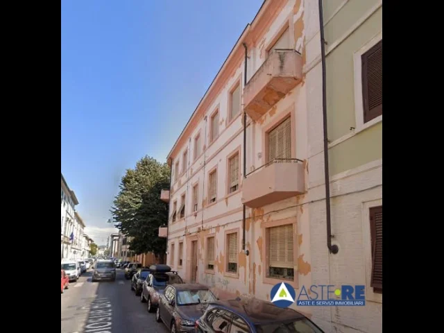 Appartamenti in Vendita - Appartamento - via giosuè borsi, 44