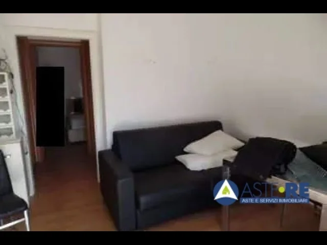 Appartamenti in Vendita - Cecina_li_ via tevere, 32, appartamento ubicato al piano terra.