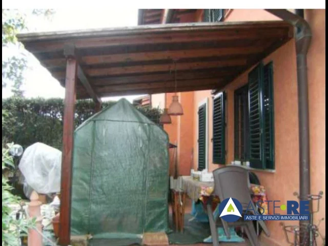 Appartamenti in Vendita - Greve in chianti (fi) piena proprietà di appartamento disposto su due piani fuori terra