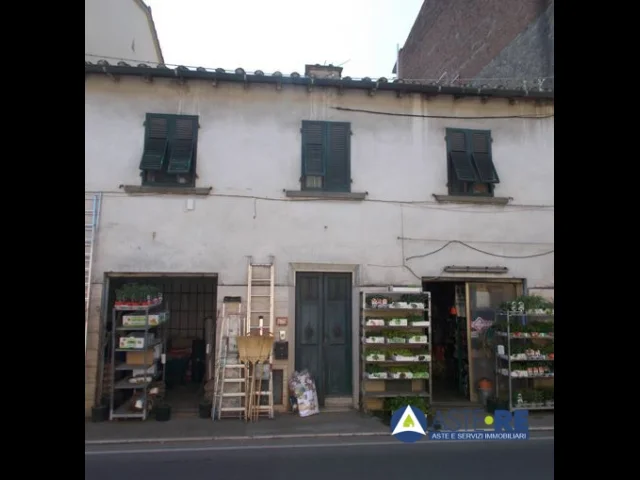 Appartamenti in Vendita - Appartamento -loc.montecalvoli via provinciale francesca 479