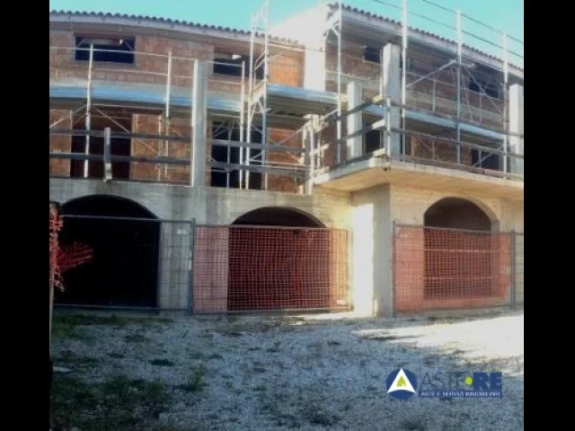 Appartamenti in Vendita - Abitazione - str. provinciale per porto azzurro