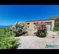 Appartamenti in Vendita - In vendita 24000 mq di terreno agricolo panoramico + rudere