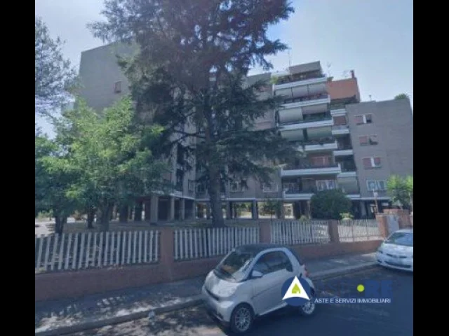 Abitazione di tipo civile - via pasquale ii, 240, 00168 roma rm, italia
