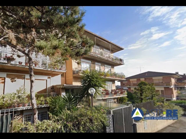 Appartamenti in Vendita - Via sisinnio, 15, 00178 roma rm, italia