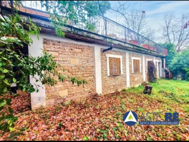 Appartamenti in Vendita - - loc. fonte vivola - via delle ginestre, n. 18