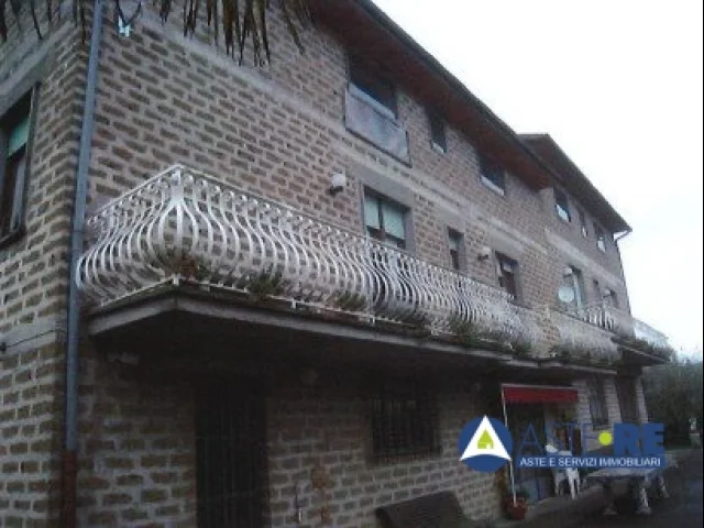 Appartamenti in Vendita - Strada corneto, 01019 vetralla vt, italia