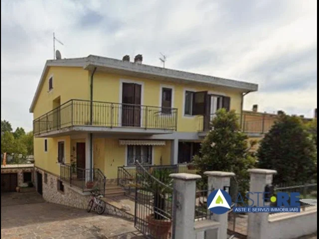 Abitazione di tipo civile - via santa maria de mattias 31
