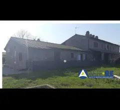 Appartamenti in Vendita - - strada martana, 2, 01100 viterbo vt, italia