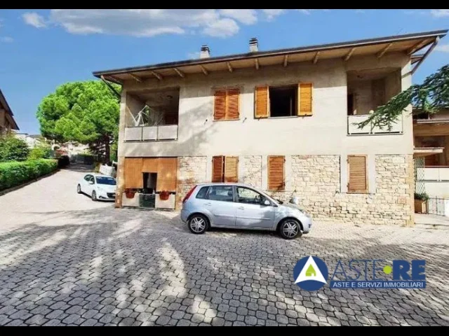 Abitazione di tipo civile - via poligono, n. 3