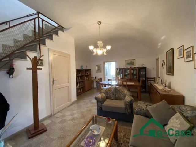 Appartamenti in Vendita - Casa indipendente torregrotta via xxi ottobre