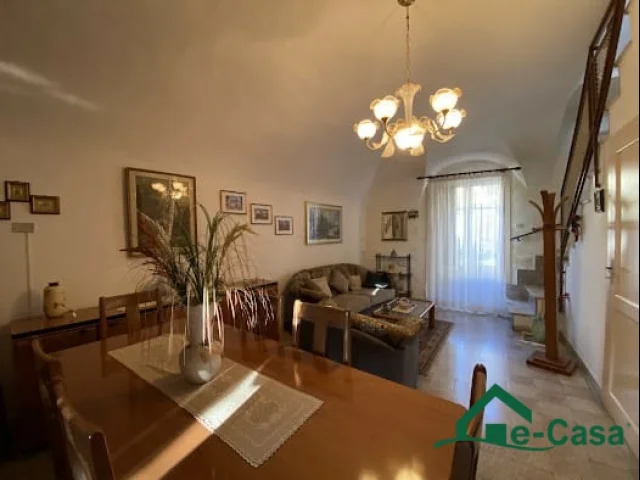 Appartamenti in Vendita - Casa indipendente torregrotta via xxi ottobre