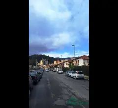 Vsa341 viale italia, bivani piu' servizi , da ristrutturare
