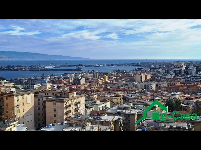 Appartamenti in Vendita - Vsa311 spettacolare mansarda panoramica sullo stretto