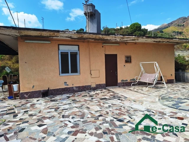 Vsa283 giampilieri, casa con terreno