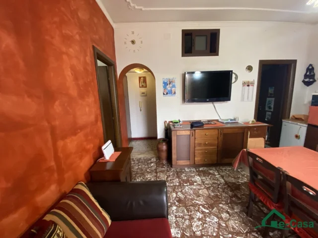 Appartamenti in Vendita - Spadafora trilocale in vendita in via ospedale, 4
