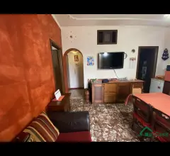 Appartamenti in Vendita - Spadafora trilocale in vendita in via ospedale, 4