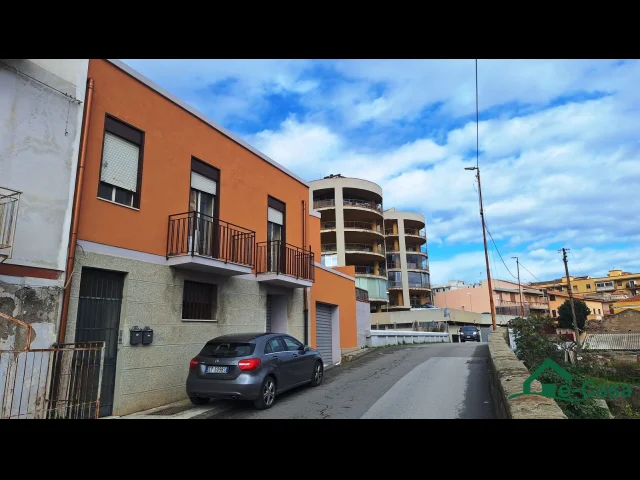Vsa229 pistunina, indipendente con garage