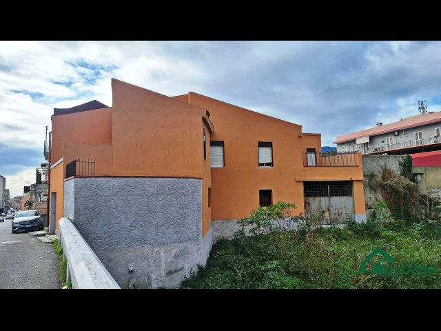 Appartamenti in Vendita - Vsa229 pistunina, indipendente con garage