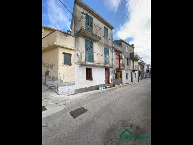 Appartamento terratetto  in vendita via umberto i 160