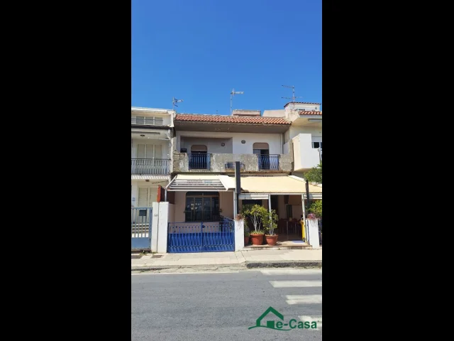 Appartamenti in Vendita - Vsa371 nizza di sicilia,stabile fronte mare con ampio garage
