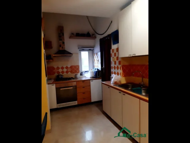 Appartamenti in Vendita - Vendesi appartamento 110 mq a villafranca - a 150mt dallo svincolo