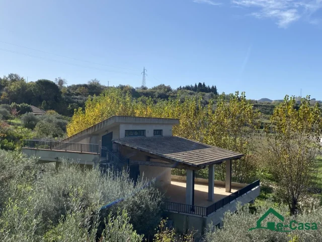 🏡 prestigiosa villa con terreno a saponara - in contrada canicari 🌿