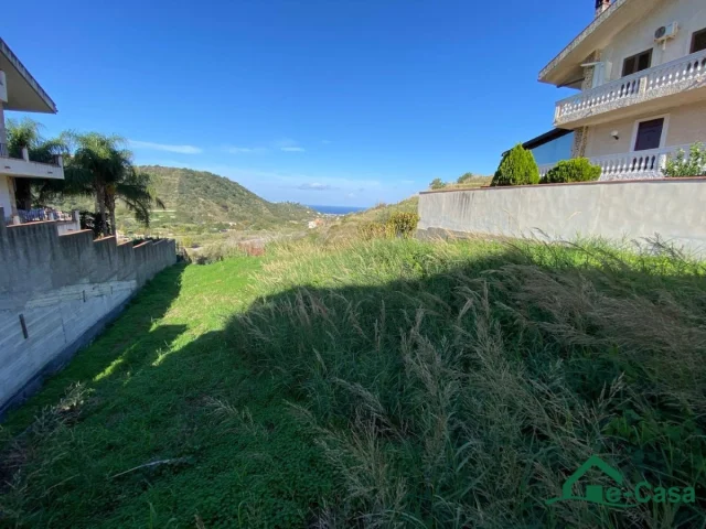 Terreno edificabile a saponara in localita' collina del mare