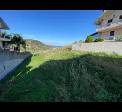 Appartamenti in Vendita - Terreno edificabile a saponara in localita' collina del mare