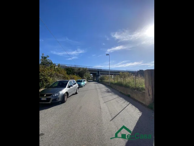 Appartamenti in Vendita - Due garage in edificio di recente costruzione  -  anno 2016 via liotta n°9 villafranca tirrena