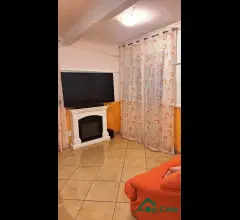 Appartamenti in Vendita - Vsa337 villaggio aldisio, piano terra con ampio cortile