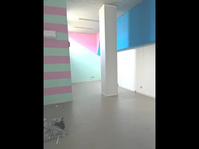 Appartamenti in Vendita - Ufficio - correggio