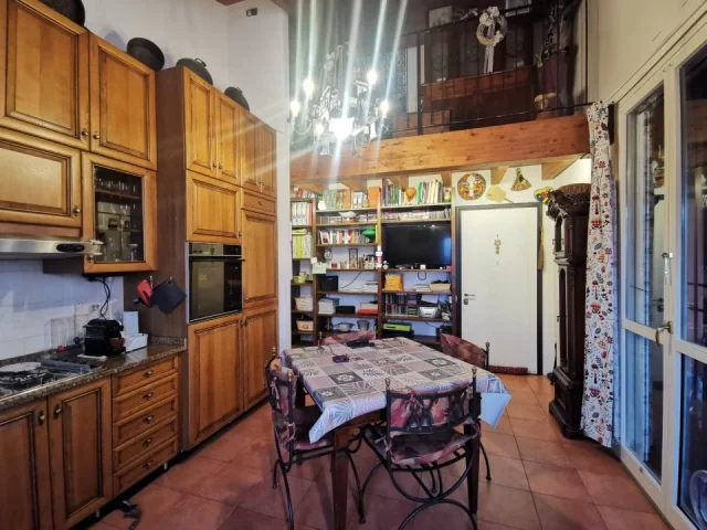 Appartamenti in Vendita - Attico con terrazzo - correggio